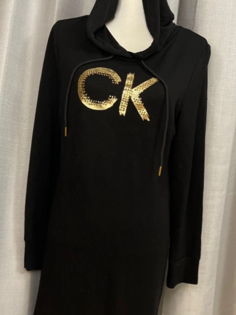 ❣️❣️❣️ Black Sweater Hooded Dress with Gold CK Logo feels like Cashmere